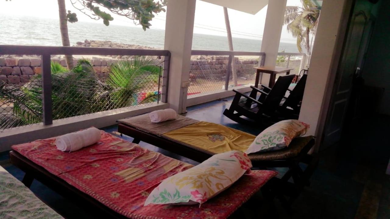 Chameleon Beach Lodge By Peace Rob Hotels Cherai Beach Dış mekan fotoğraf